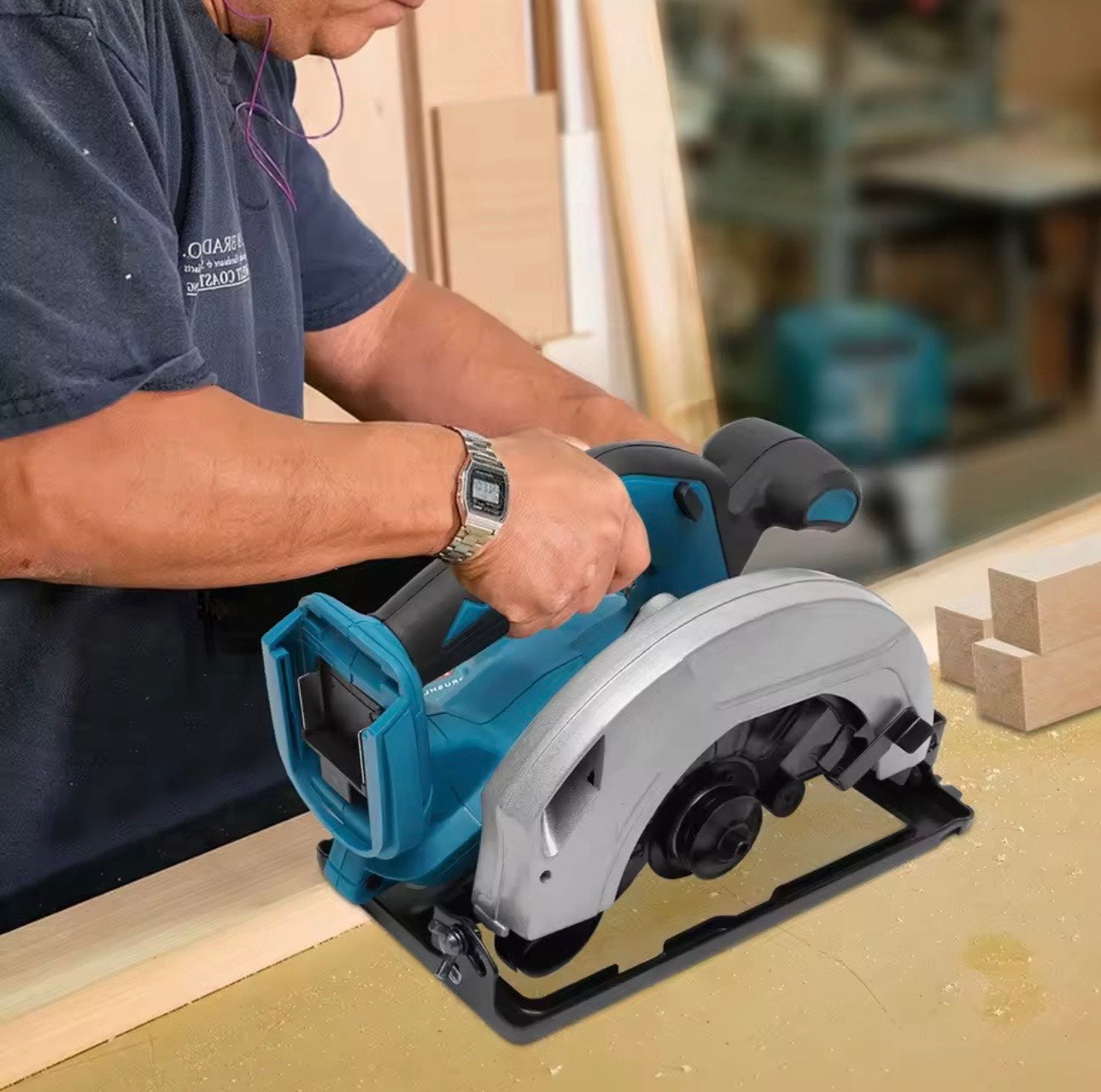 Akkus körfűrész 42V (2× akkumulátorral)