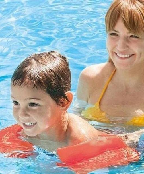 ÚSZÓKESZTYŰK 19X19