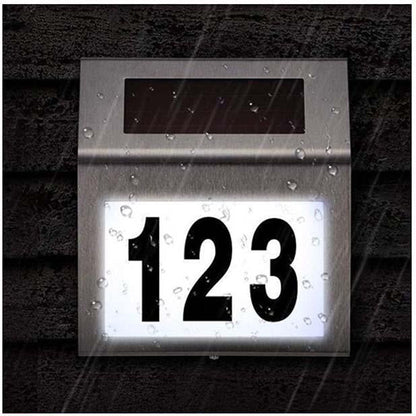 Napelemes LED lámpa házszámmal