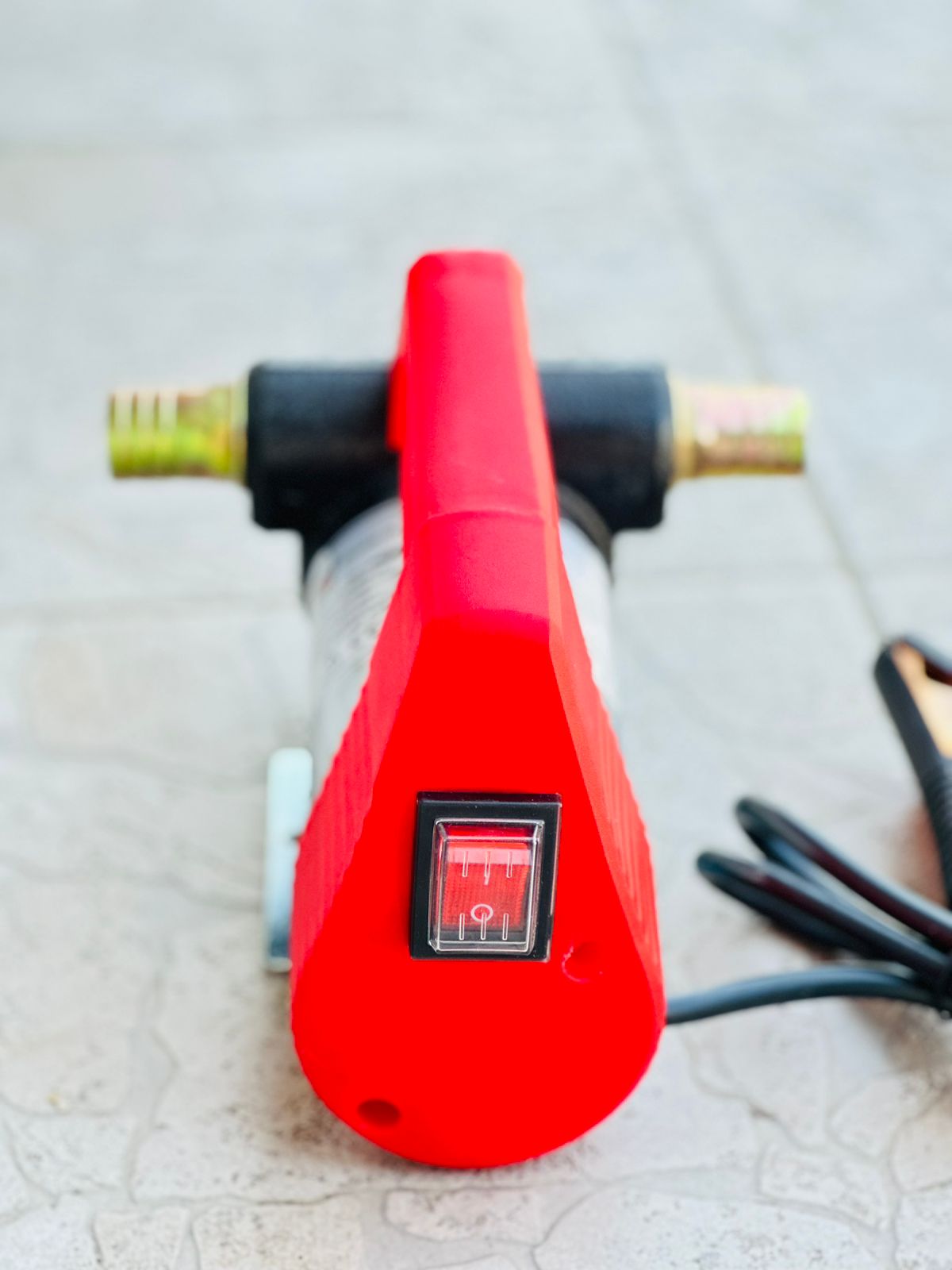 ÜZEMANYAG ÁTVITEL SZIVATTYÚ 12V KALAPÁCS SZERSZÁMOK