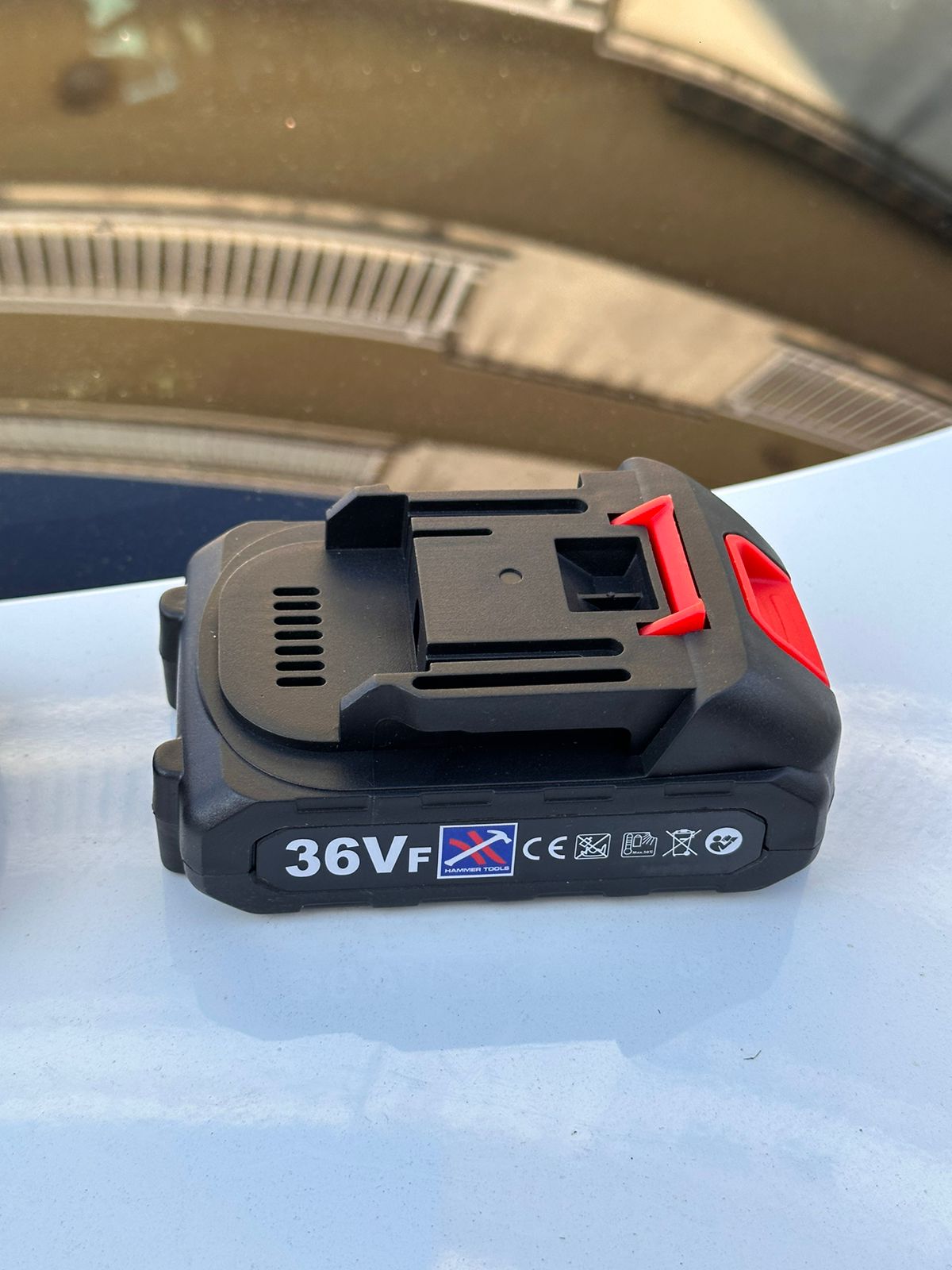 UNIVERZÁLIS AKKUMULÁTOROS 36 V-OS KALAPÁCS ADAGOK AKKUS FÚRÓ-, AKKUS CSISZOLÓ-, AKKUS SZÉLSZEGYENGÉP-, AKKUS FŰRÉSZ-, AKKUS MINIWASH, AKKUS SZÚRÓFŰRÉSZ, AKKUS LOMBFÚVÓ IDR