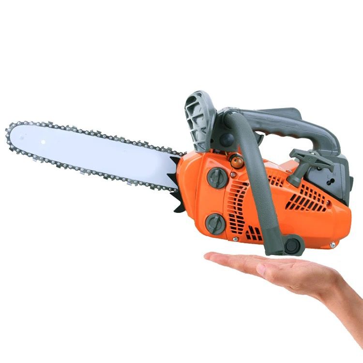 MINI EGYKEZES FŰRÉSZ 4,2 LE-S KALAPÁCS SZERSZÁMOKKAL INGYENES VÉDŐKESZTYŰVEL ÉS VÉDŐSZEMÜVEGGEL