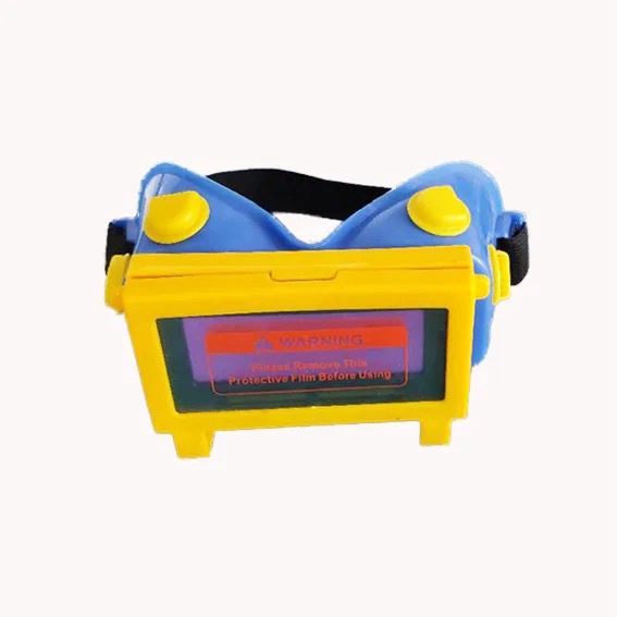 HEGESZTŐSZEMÜVEGEK